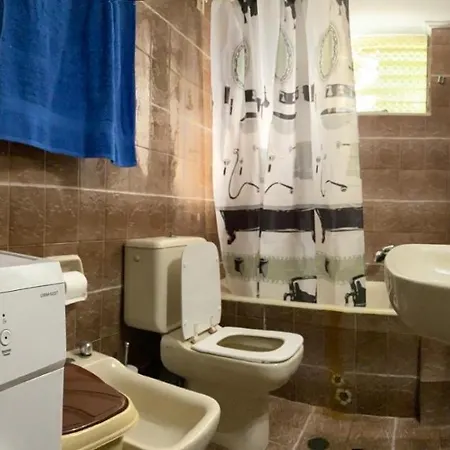 Karras' * וולוס